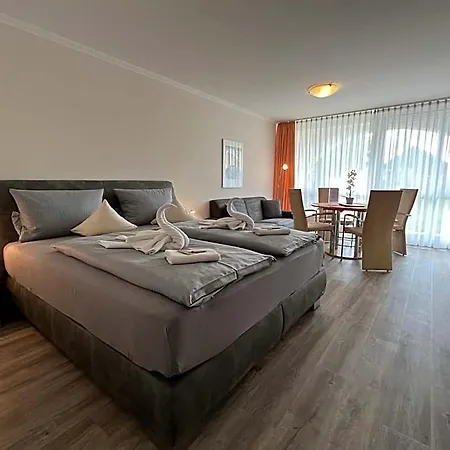 Hotel Schloss Kirchham - & Wellnessanlage 3*